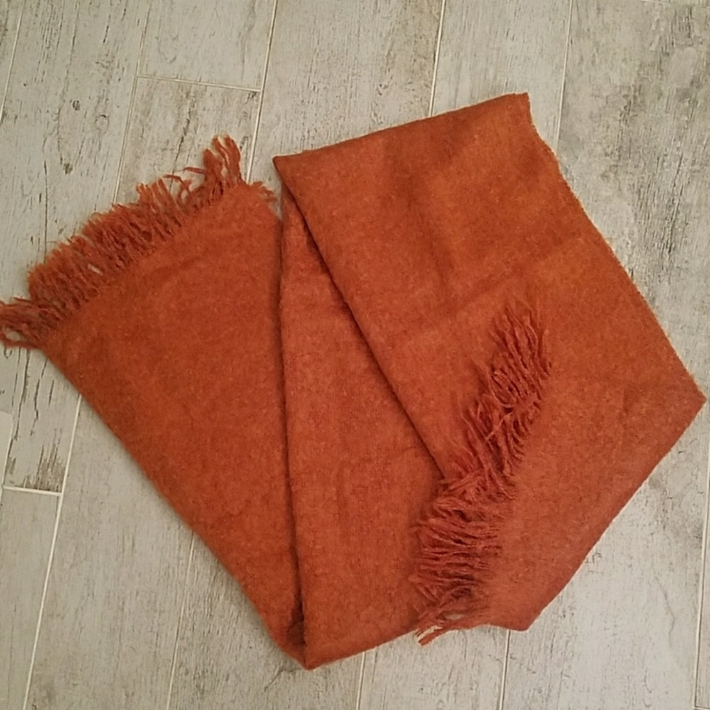 Beautiful rust-colored wrap/shawl/scarf